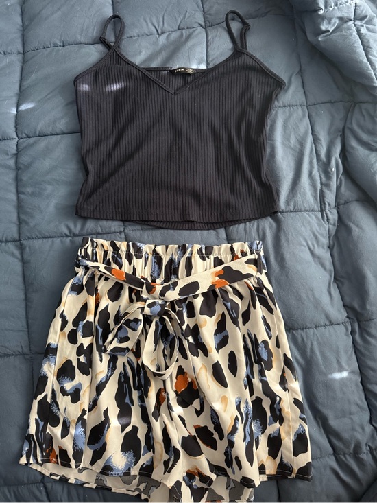 SHEIN Other - Navy/animal print outfit